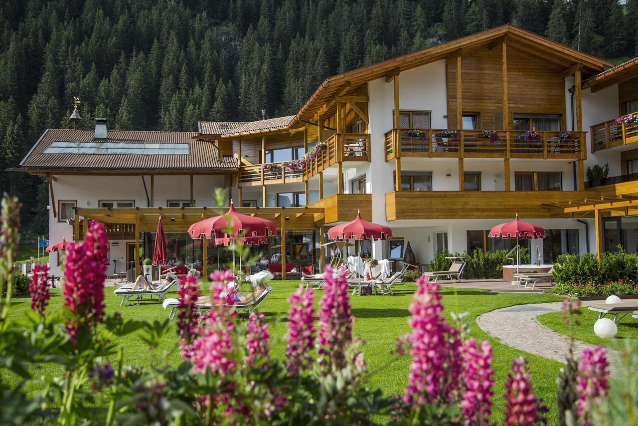 Hotel Welponer سيلفا دي فال جاردينا المظهر الخارجي الصورة